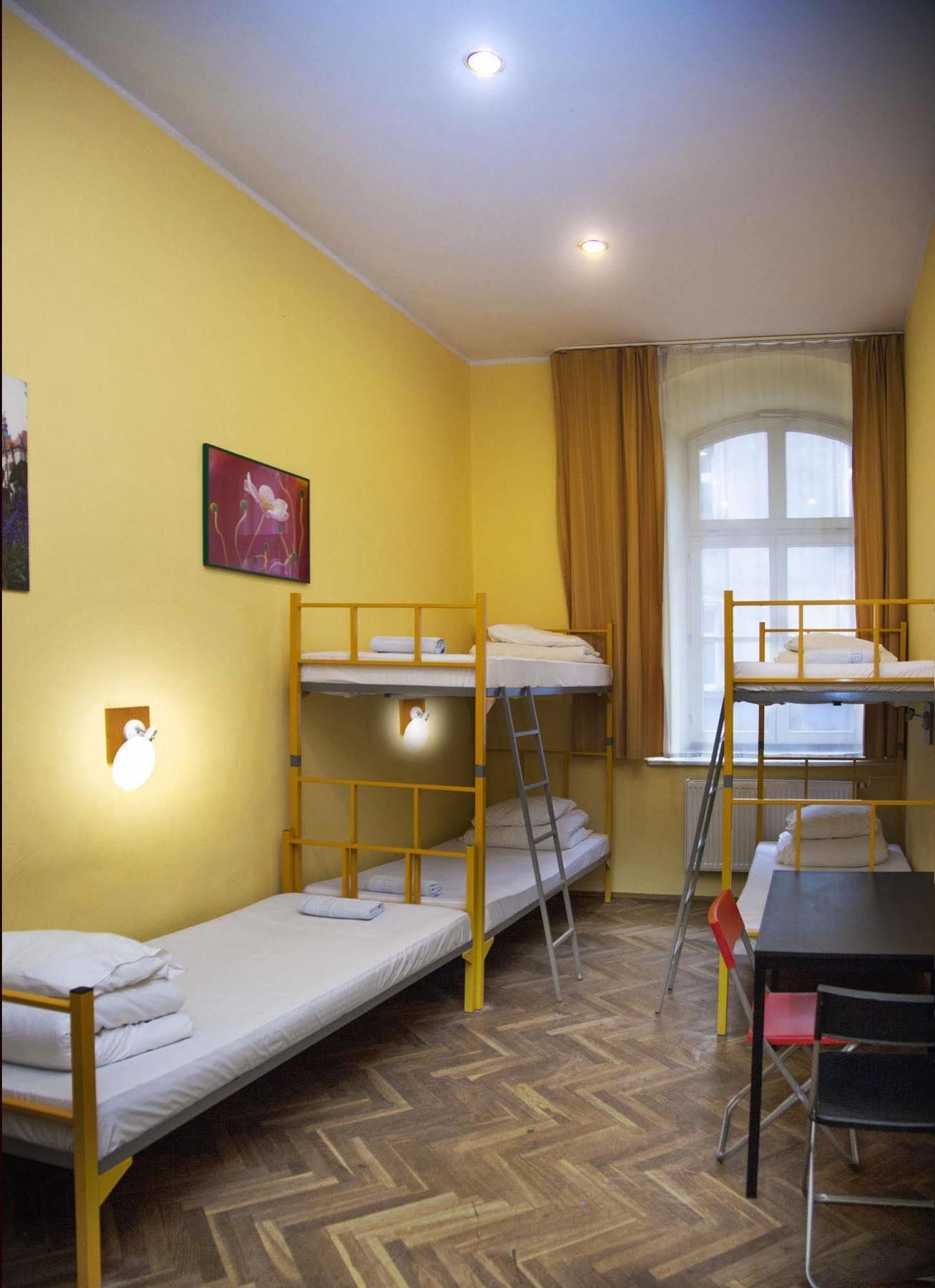 City Hostel Kraków Exteriör bild